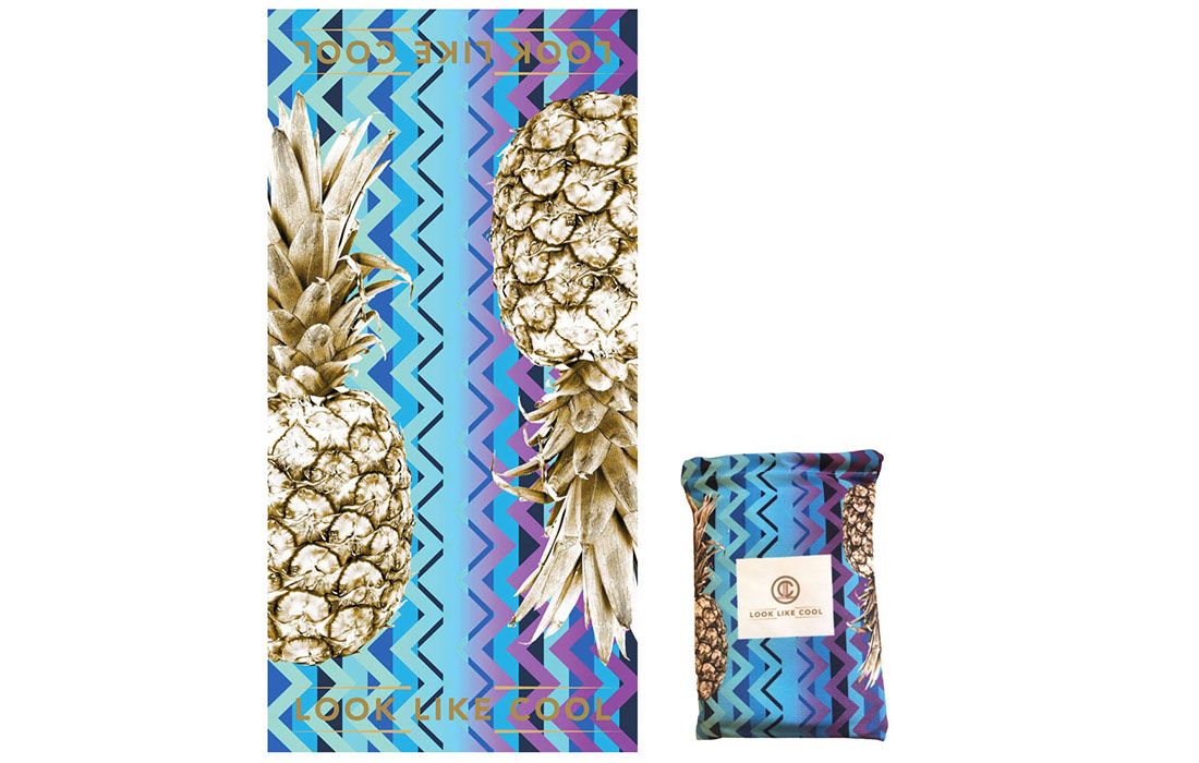 My_Weekly's tweet photo. Win a gorgeous beach towel from #LookLikeCool that's made from recycled bottles! https://t.co/hfn0l7wyeq https://t.co/IG0Zf8cH6r