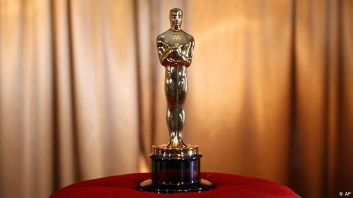 y_BDfan's tweet photo. Oscar for the Best Actor by @raninimanini
Dedicated to @_denizburak
#BurakDeniz
#ranini #RaniniTv https://t.co/Wx9X8hQ9rw
