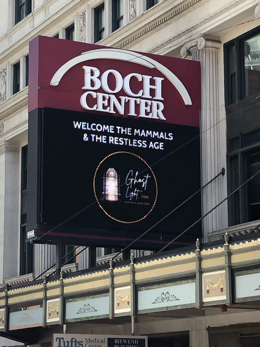 We made <a href="/Billboard/">billboard</a> ~ our <a href="/BochCenter/">Boch Center</a> Ghost Light performance will air Fri., 9/25 on <a href="/NECN/">NECN</a> 

billboard.com/articles/busin…
