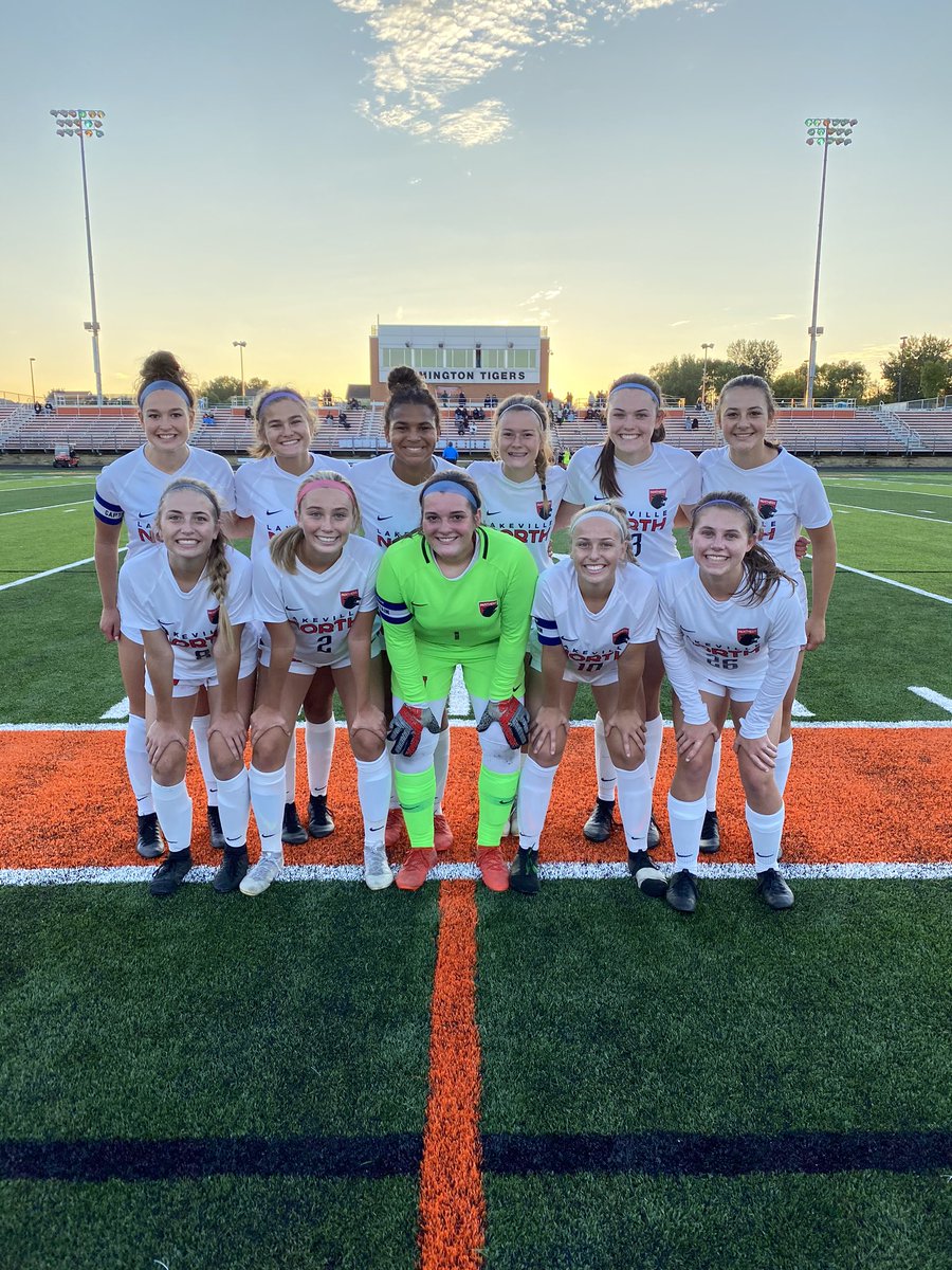 lnhsgirls's tweet image. Starting 11 for tonight’s game against the Farmington Tigers!🐅 Lets take it to em ladies!!😍💥🐾 @mngirlssoccer