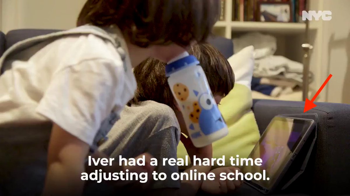 I spot two iMacs, a MacBook, and an iPad… (10/19)