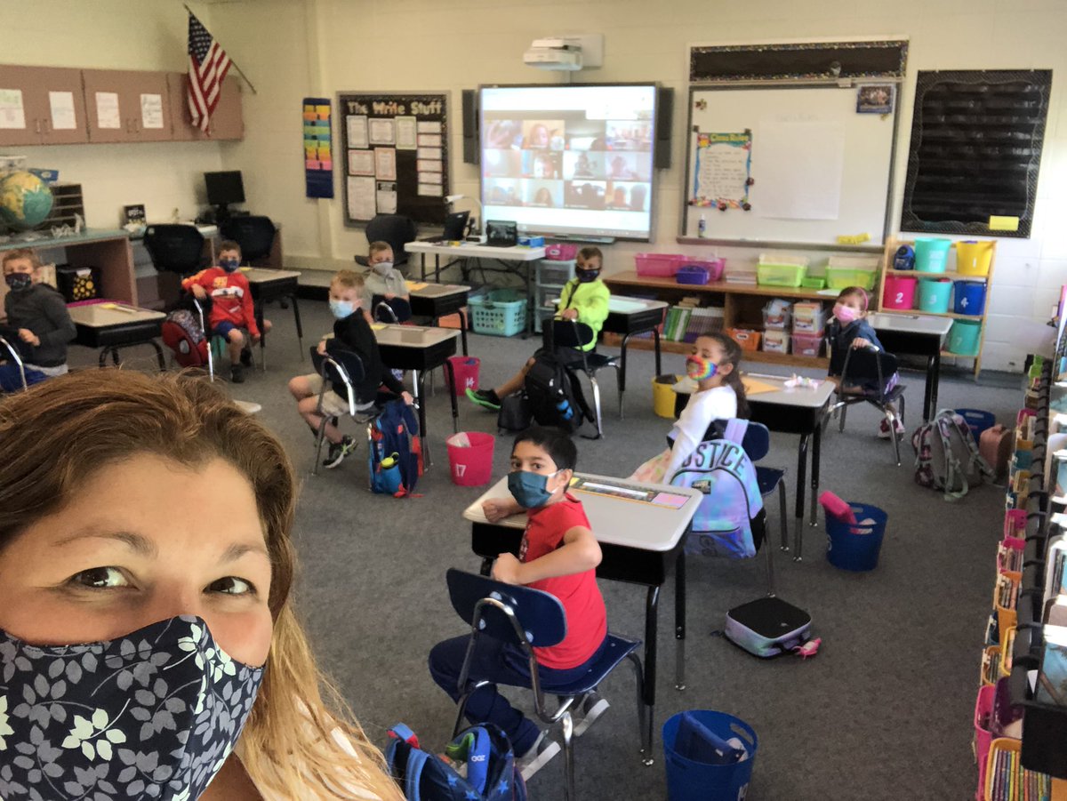 SecondwMsS's tweet photo. Take 2 on our first day of 2nd grade! We are off to a great start!! I can’t wait to see where this year takes all of us! #oneMO #Mauraders4life @MtView07836 @melandyk @JOlsyn1109 @ZywickiR @MountOliveTSD https://t.co/rWesBLt1fY
