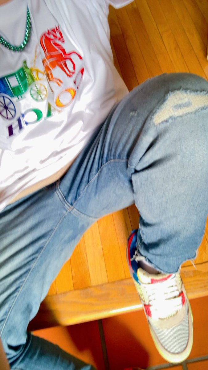 ttkknn04's tweet photo. んふんふ。コイツかわいいやん😍
#unionjordan4 #uniontokyo #aj4 https://t.co/FbzO0os62b
