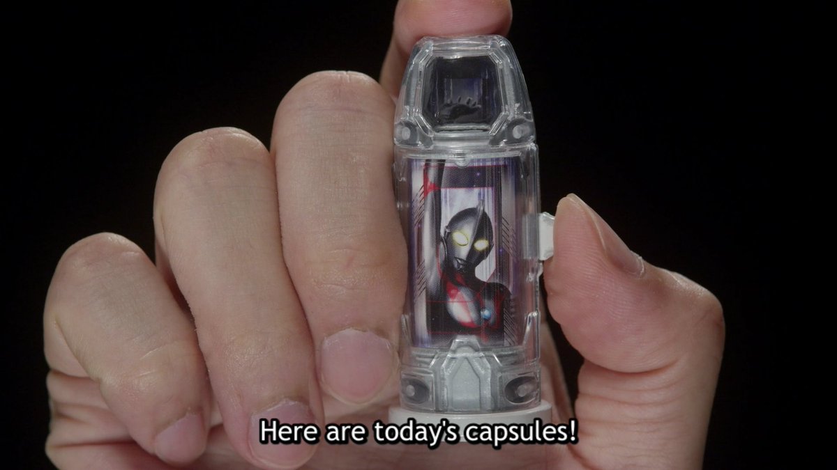 Show: Let’s recap the cool costumes and creatures we saw today!Me, nodding sagely: ah yes, we’re doing a Kero-Chan Check