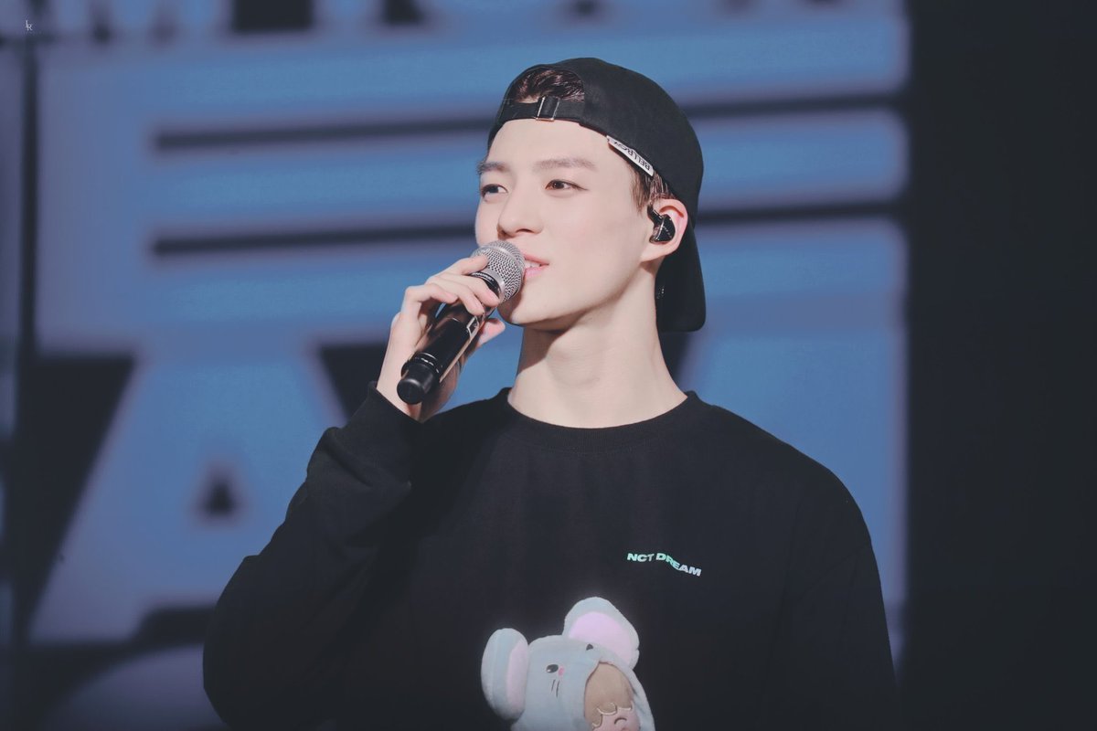 cinnamoroll with a doll