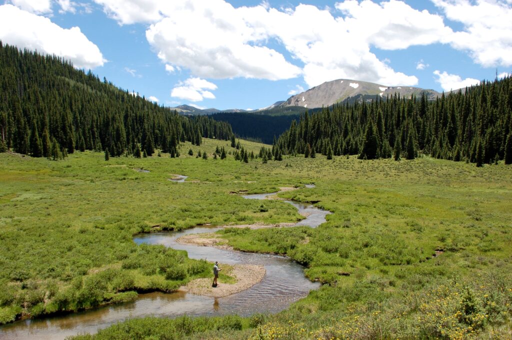 TroutUnlimited's tweet image. As we celebrate #PublicLandsMonth and work secure their future, we must first remember the indigenous people who nurtured the lands for eons. bit.ly/32h1BZv #FirstAmericans #FirstNations #Indigenous