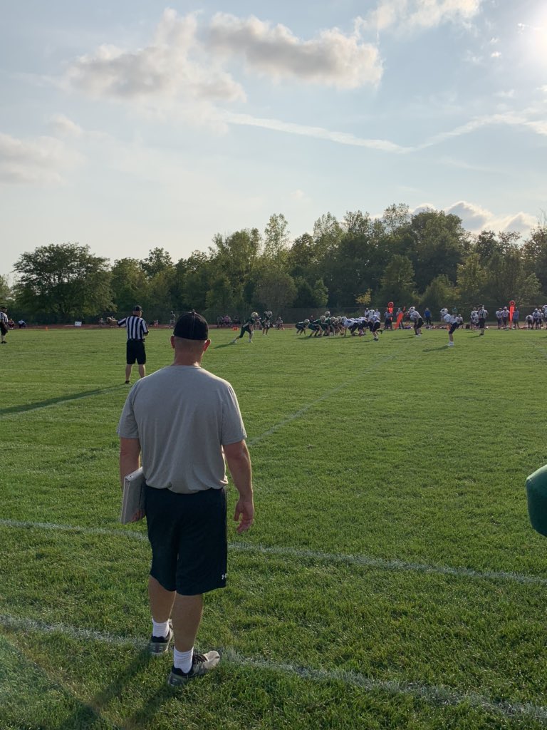 GMSCeltics's tweet image. The 8th grade gridiron Celts scored early &amp;amp; often on their way to a 40-14 victory over Worthington McCord tonight up on Avery Rd.! A beautiful night to cheer on the Celtics! Keep it rollin’, boys!🏈🙌🏼🏈🙌🏼