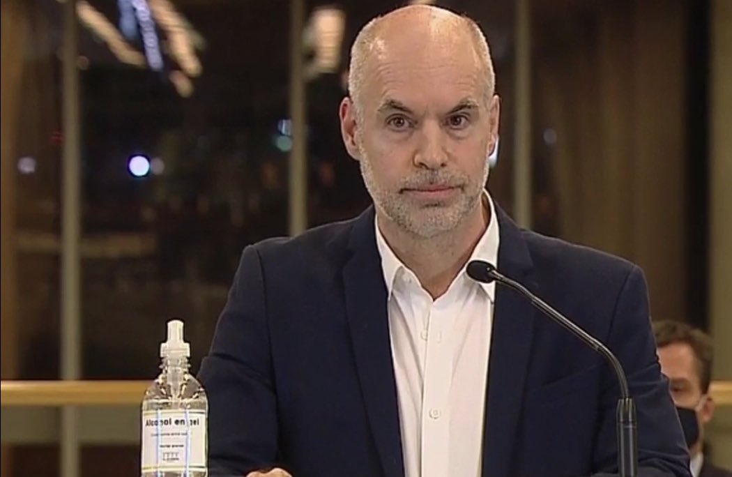 soyjuanjomendez's tweet photo. Excelente el discurso de @horaciorlarreta. Claro y con la contundencia que exige este momento. Muy orgulloso de formar parte de este equipo. Un país mejor se construye con diálogo. https://t.co/zAoxoBVXtV