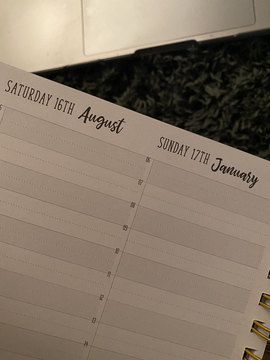 HT_Helen_Nelson's tweet photo. Just spotted a wrong month in my @TPositiveTC anyone else or is my diary special 😀 August in Jan! ☀️ #positiveplanner @sara_scott_DHT @AHTMrsNettey @SbmCoventry https://t.co/PMM5Yhcopi