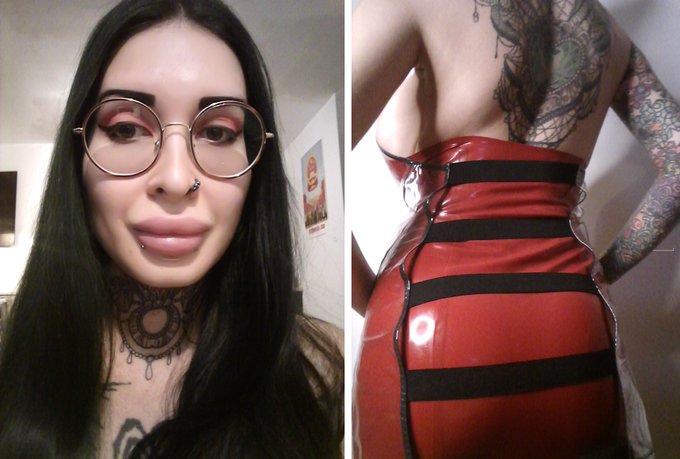 Would it be a great look for a fall photoshoot for https://t.co/PqLsxQMIOq ? See all my daily selfies<a href="/tag/latex"class="tags"><span>#latex</span></a><a href="/tag/fetish"class="tags"><span>#fetish</span></a><a href="/tag/fetishmodel"class="tags"><span>#fetishmodel</span></a><a href="/tag/plasticfantastic"class="tags"><span>#plasticfantastic</span></a>