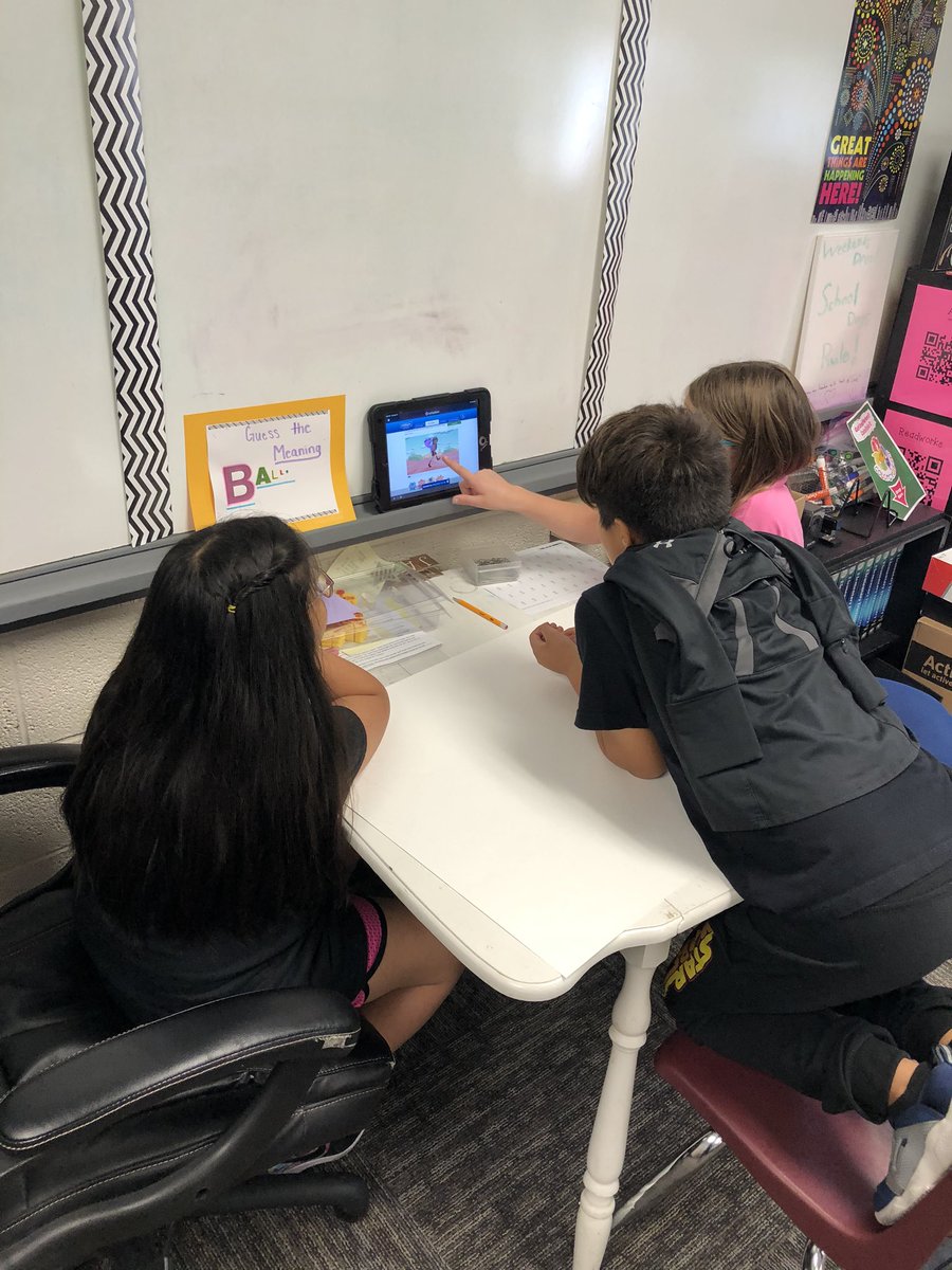 k_holland3's tweet photo. If you haven’t been in a classroom using #cooperativelearning lately, you’re missing out. Oh my gosh, it’s a blast listening to the energy the @BertrandVikings #4thgrade have coming up with ideas in their #jigsawgroups. They will teach the class next week about their body system. https://t.co/9ZkmJ0m6Xh