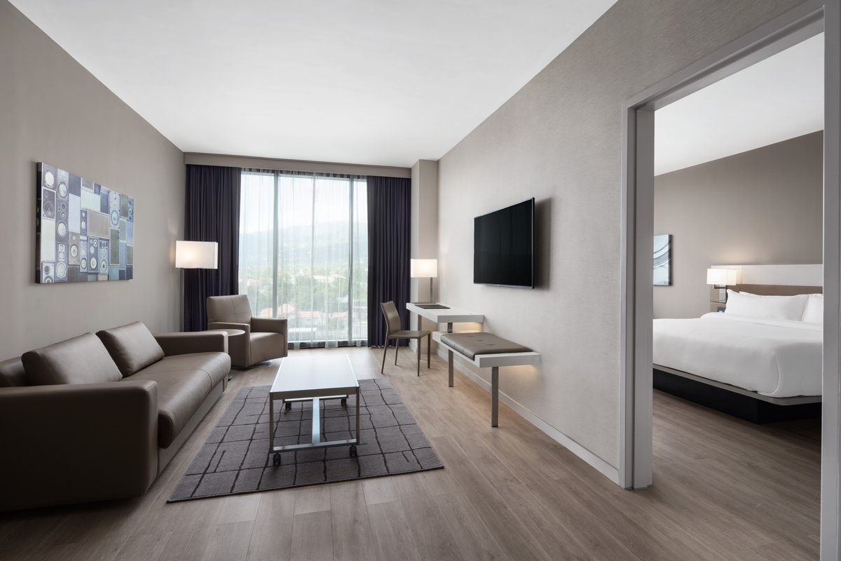 Sleep well. Our one-bedroom suite brings space and classic, modern decor to life.  ◽️ Stay - <a href="/achotelkingston/">achotelkingston</a>