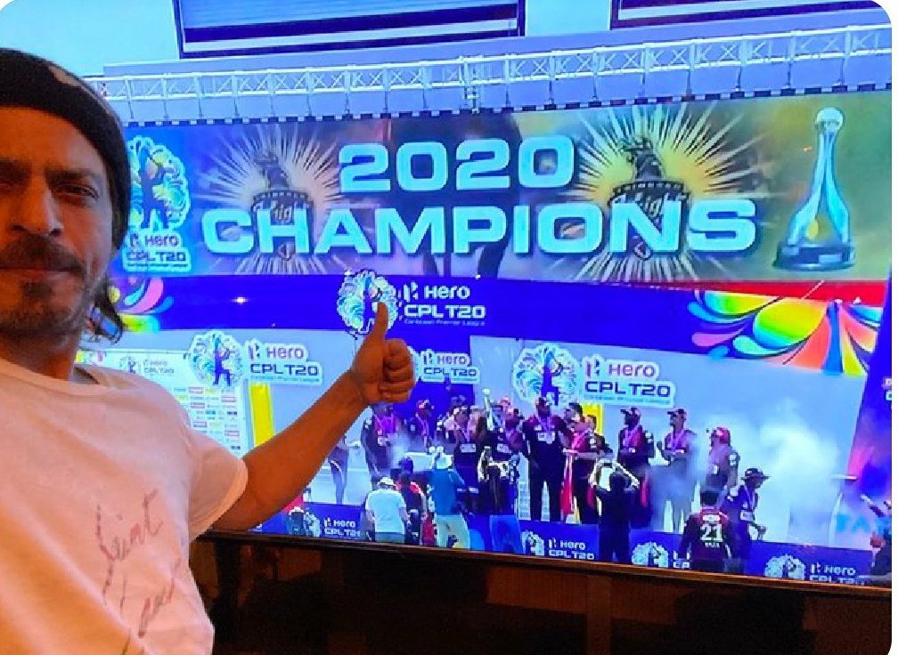 Tere_Bin_Ss's tweet image. Ok last tweet of the day,i just say thankyou once again @TKRiders making my idol @iamsrk so much happy..❤️

We love you so much,Congratulations once again our Champ..🔥💜

#CPL2020 #Champions