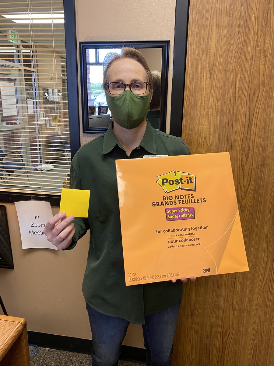 When your “to do” list doesn’t fit on a regular sized post-it note, sometimes you gotta go bigger. #problemsolved <a href="/JenniferClairm1/">Jennifer Clairmont</a>