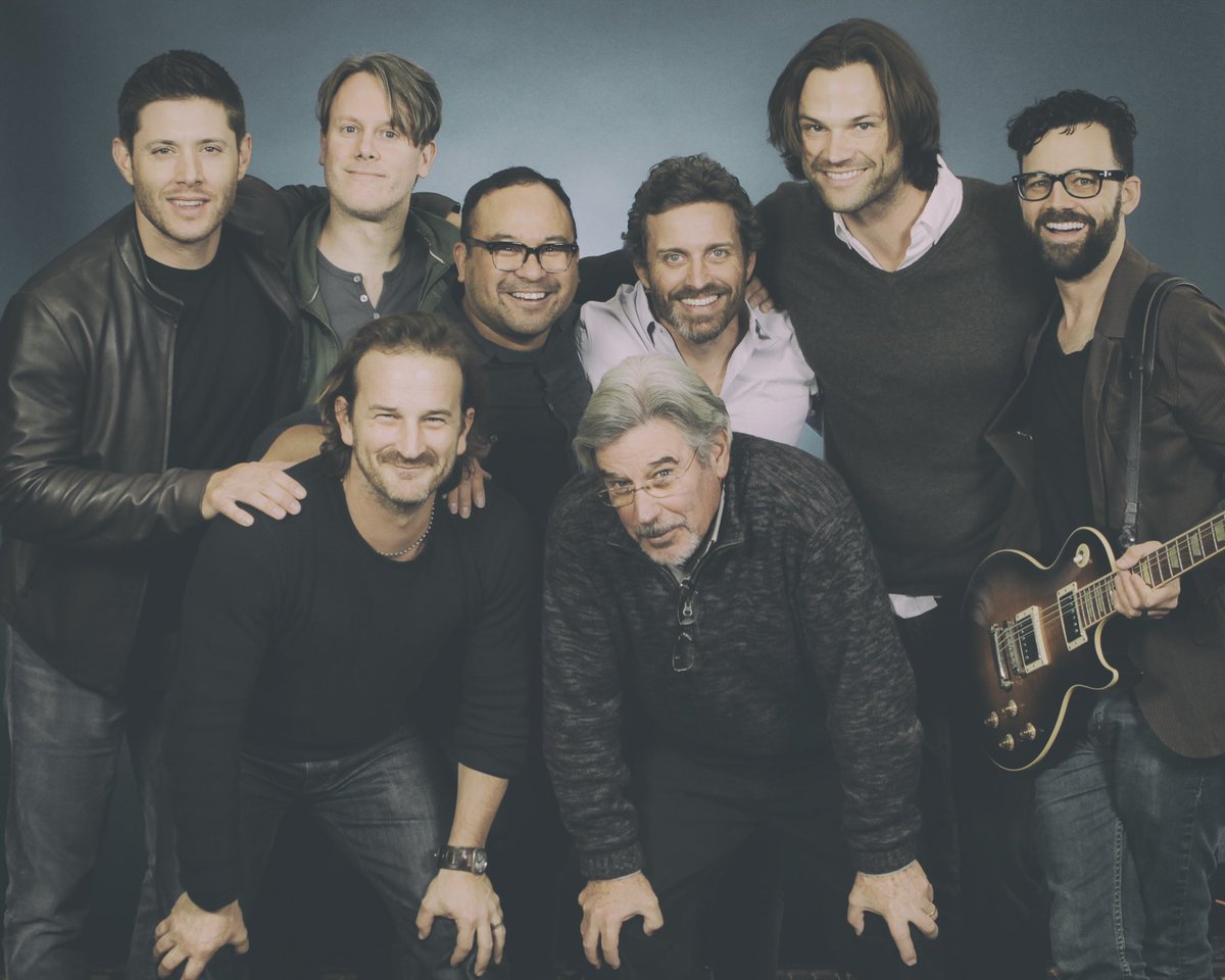 LoudenSwain1's tweet photo. Much love to all our friends working their last day on @cw_spn today. Thank you all for the world you created and for allowing us to be a small part of it. ❤️ #ThankYouSupernatural https://t.co/HDEssMYXnR