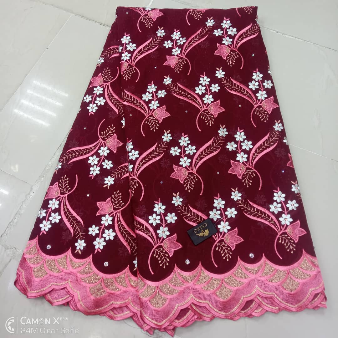 MASCLOTHINGAND1's tweet image. Goods at affordable price,   08109000175/08121141393 what's app or calls