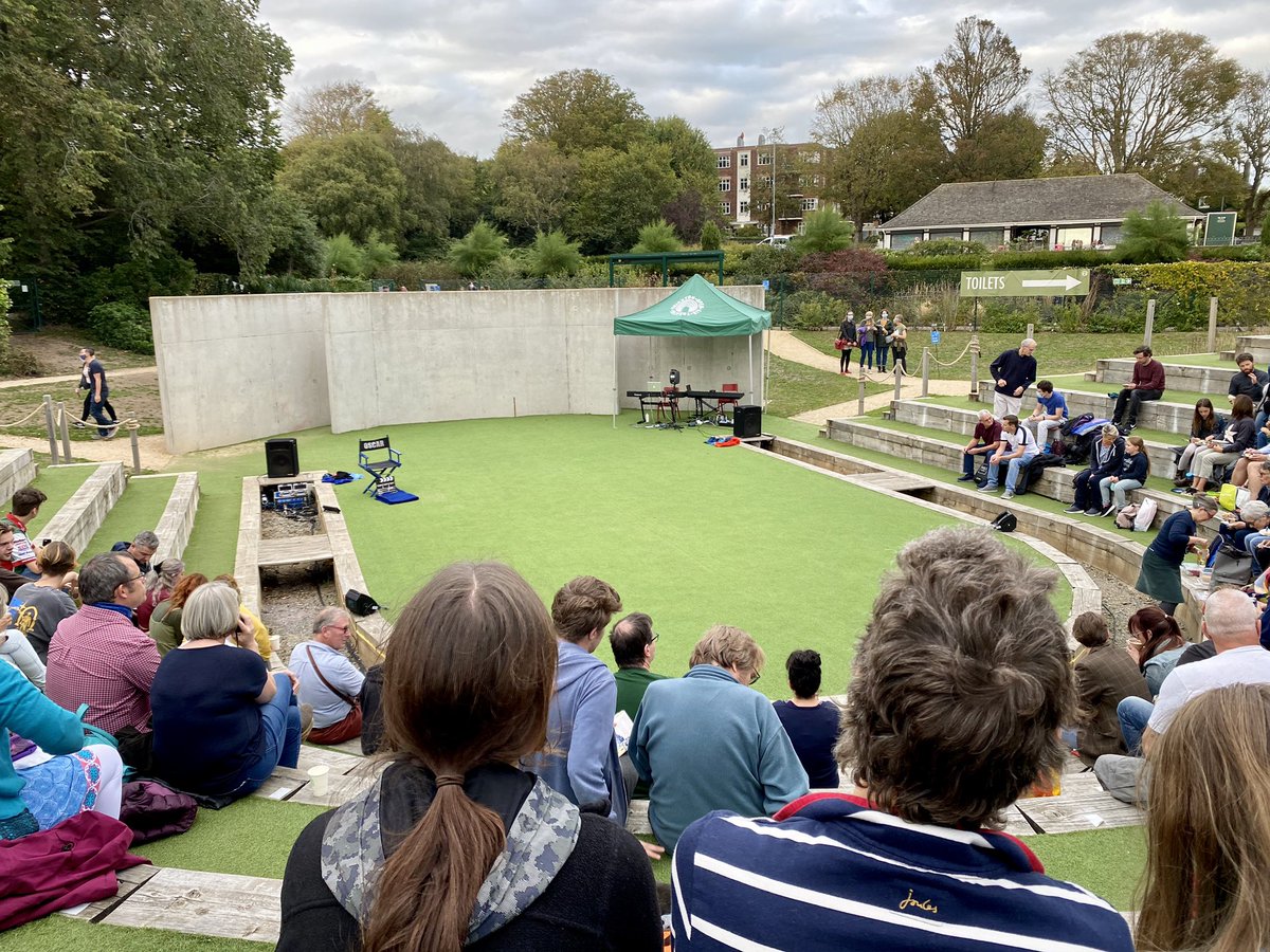 Saw Mischief Movie Night at <a href="/BOATheatre/">Brighton Open Air Theatre</a> twice and it’s been awesome. Thanks to <a href="/henrywlewis/">Henry Lewis</a> and <a href="/JonathanSayer1/">Jonathan Sayer</a> from <a href="/mischiefcomedy/">Mischief</a> for having a socially distanced picture with me. It was great to meet you :) #mischiefmovienight #mischiefcomedy #improv #livetheatre #comedy