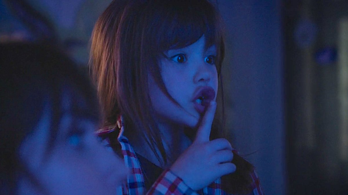 🤫“Papá nos pidió que no dijéramos nada…”  atres.red/wzgit4 #LaVallaEstreno