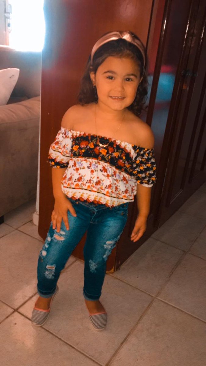 Mariianaa_22's tweet photo. Minha filha é linda demaissssss da conta 😍❤ https://t.co/MigCWybfgi
