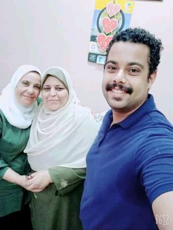 mazen0_22's tweet photo. اللي عملته ماما مع الجندي وسام علي صدري 
#سيدة_القطار 
# https://t.co/4zDzqzj6nD