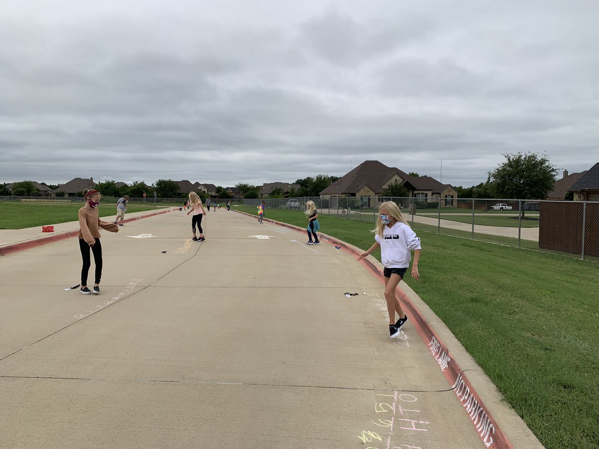 Sara Neill tweet media