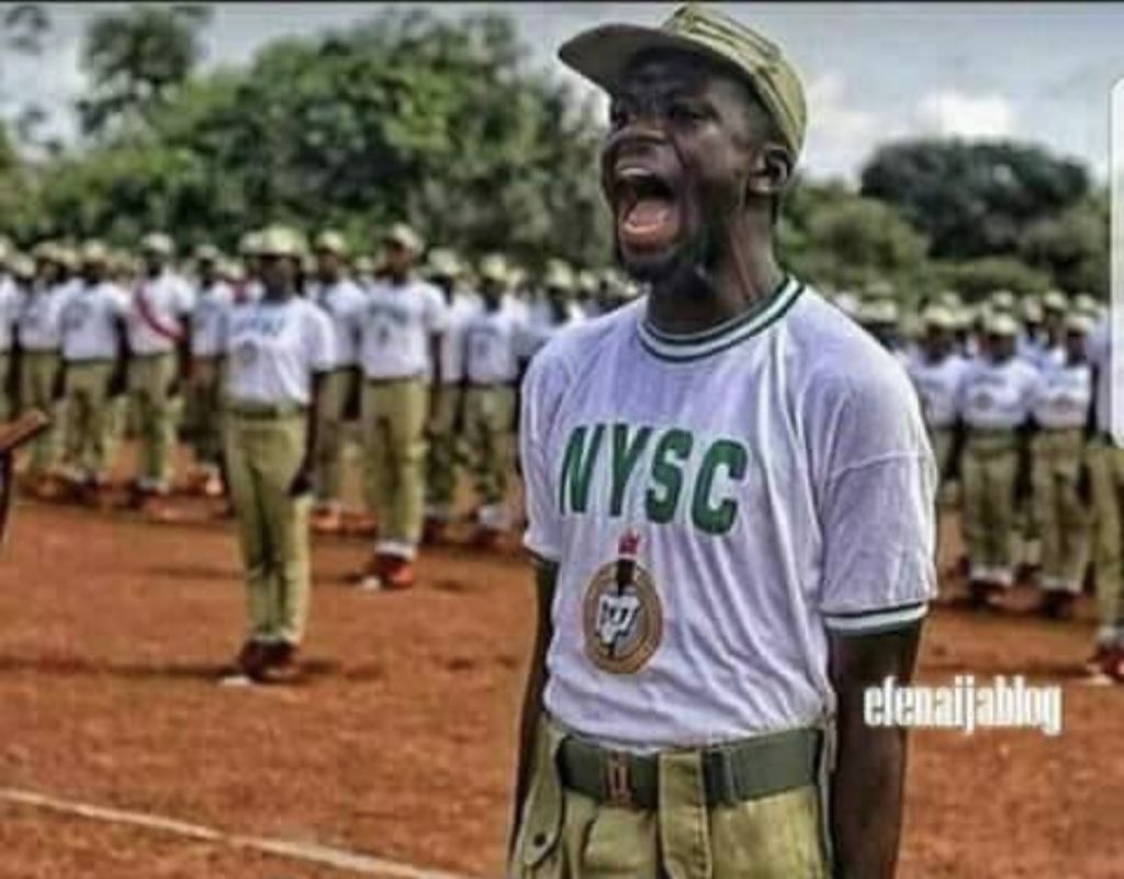Emperor1395's tweet photo. @daddyyo247 U see this Kiddwaya and layπ½ bromance, π nah so layrica start o, From siblingshipπ one day u go still hear Kidd tried to kiss me ππππ and am here for the drama because Kidd go break person head that day ππ
#BBNaijia
#AfricaForErica
#WivesOfLaycom #BBNaijialockdown2020 https://t.co/Qiu0CnP3fT