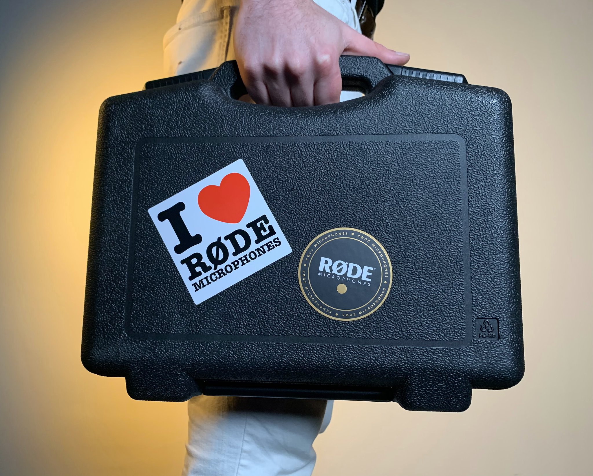 RØDE on Twitter: "#StickerPoll Do you like a sticker when you buy a new so, which sticker do you prefer? The classic 'I ❤️ RØDE Microphones' or the sleek '