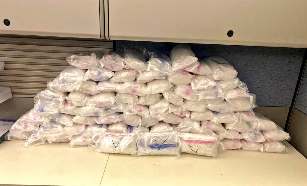 PIONicoleN's tweet photo. Amazing work 👏🏼 by 9 #DEA Divisions in this 6 month crackdown of meth distribution hubs nationwide dubbed #OperationCrystalShield. Total of 1,840 arrests & 28,560lbs of meth seized. LA Field Division seized nearly 6,000 lbs of meth, $15,968,411 in drug money & made 34 arrests. https://t.co/s7c9Eqj0zl