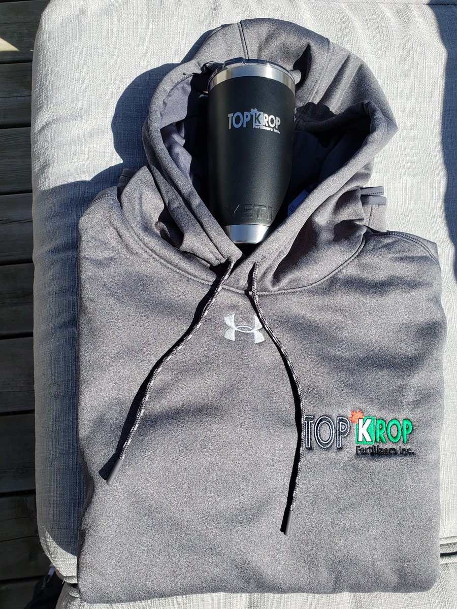 TopkropInc's tweet photo. 💥 GIVEAWAY PRIZE 💥

You still have time to enter our September #TopKropContest and win the Under Armour Hoodie and Yeti mug.
To enter:
🌾 Share a photo of your crops during harvest.
🌾 Tag us.
🌾The winner will be announced on September 30th, 2020. https://t.co/SIjEnIpz4N