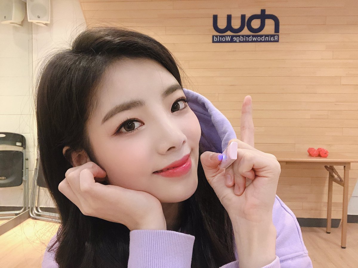 gooeuna's tweet photo. #⃟고뚜니

Stay strong and stay safe, everyone. Enjoy your weekend! https://t.co/01FG78arhO