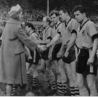crooktown_afc's tweet photo. @mightymagpie99 @FrankClarkFC And for Crook Town 😉

Many Happy Returns @FrankClarkFC https://t.co/BK8lmZ9Olz