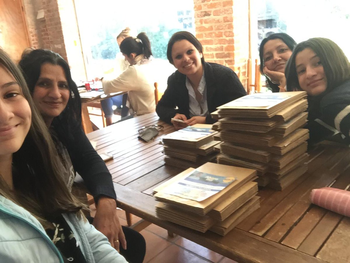 823Lista's tweet photo. Prontas las listas, gracias a las compañeras por su compromiso!!
#RodrigoIntendente 
#RodigoBlas
#AmaneceUnNuevoMaldonado 
#albertofigueroaalcalde823 https://t.co/h1i8Uwxsff