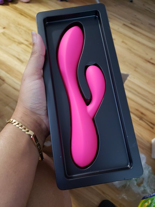 Someome got me my first ever toy from plusOne and this baby is amazing. Was unsure if I was going like