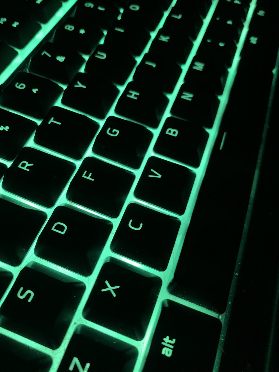 This keyboard is simply mesmerizing. My husband <a href="/smixx/">Cory Smith</a> has the best gear. #thelittlethings