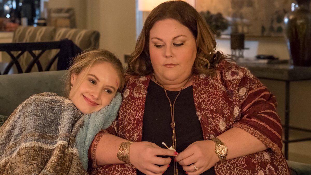 NBCThisisUs's tweet photo. You can always lean on the Pearsons. https://t.co/m1Cs2Hfg11