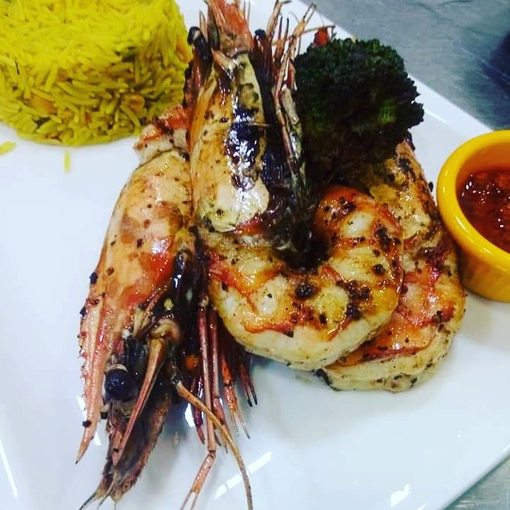 ChefDavidxon12's tweet image. Prawn rice[seafood Rice] 🦐🍋