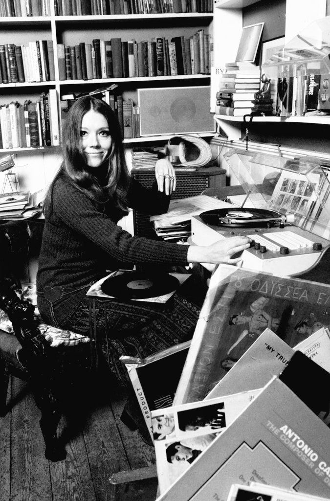 Diana Rigg has left us for a better place. May she rest in powerful peace.