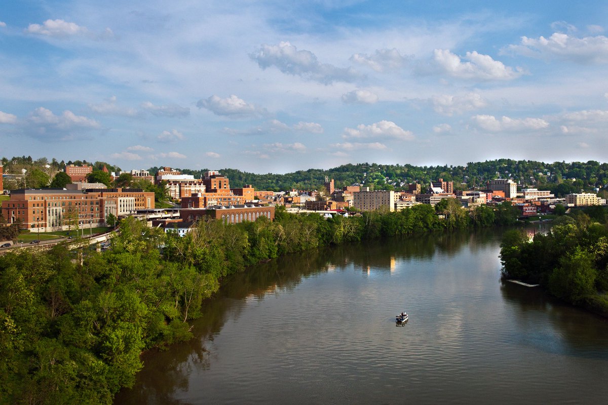 WestVirginiaU's tweet photo. A new order from the City of Morgantown goes into effect tonight (9/10), prohibiting parties and social gatherings at residential units, including their yards and parking lots, in certain areas of the city.

For more information, and a map of the area, see https://t.co/FbfitBqzCc https://t.co/JZ2DZHjsT0
