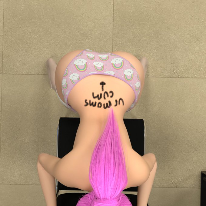 Thats really inappropriate... https://t.co/uuvtZ0nDHs