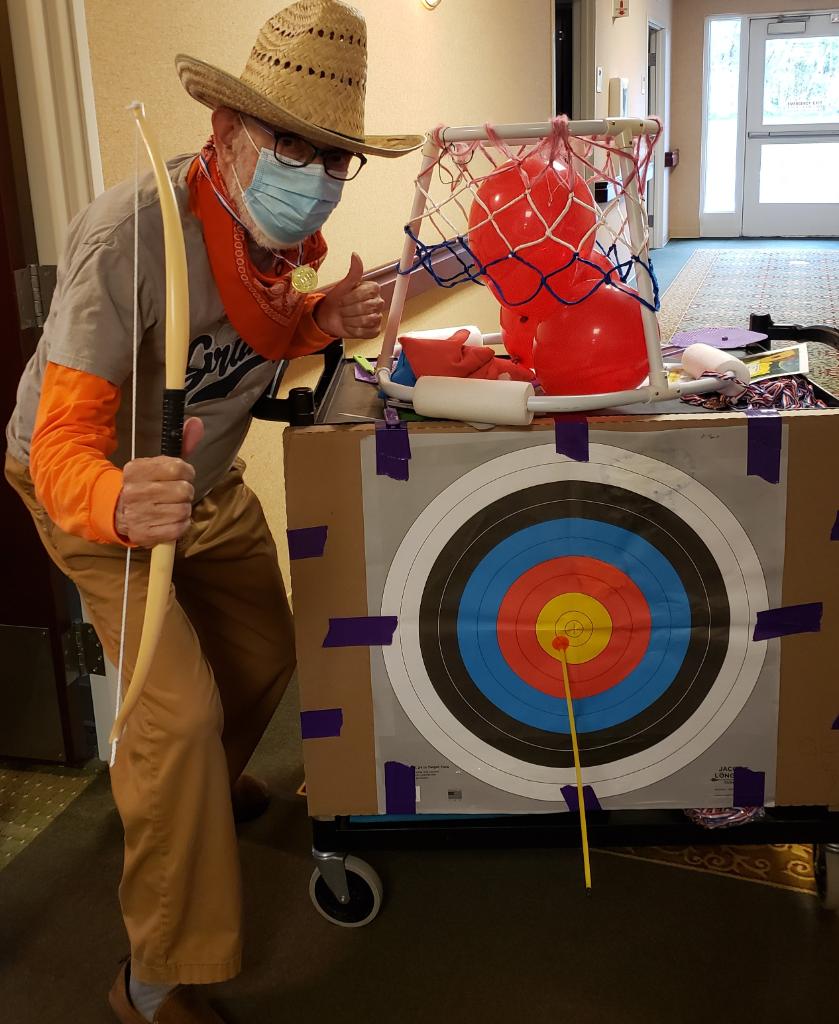 OaksWoodfield's tweet photo. Fun at Camp Oaks? It's a bullseye everytime!!! Just ask Mary and Dave! #TrilogyLiving #TrilogyCampin https://t.co/7f9lxXKSSS