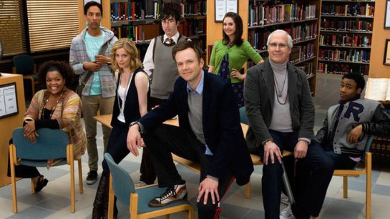 communiess's tweet photo. Next week, escape to 2009 when phones had buttons and strangers could sit around a table.

Re-watch and live tweet as @CommunityTV turns 11 next week at 8pm EST!

#Community 
#AndAMovie https://t.co/8wjqtaf4Tl