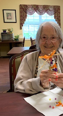 OaksWoodfield's tweet photo. Our lovely ladies in Legacy Lane enjoyed making Indian Corn crafts. So much fun. So many smiles..."Priceless" #TrilogyLiving #TrilogyCampin https://t.co/mVXZEQqGfB