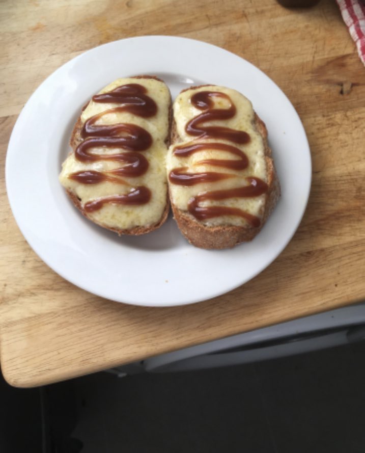 IanCooke69's tweet photo. Cheeky midnight snack 🧀 Cheese on toast with gods gift to humanity HP Brown Sauce. @ratemyplatenow  what do you think of this bad boy. Puts hairs on your chest does this. #newtotwitter #foodporn #Foodie #British #proud #TommyRobinson #sauce https://t.co/Irr1up8vbw