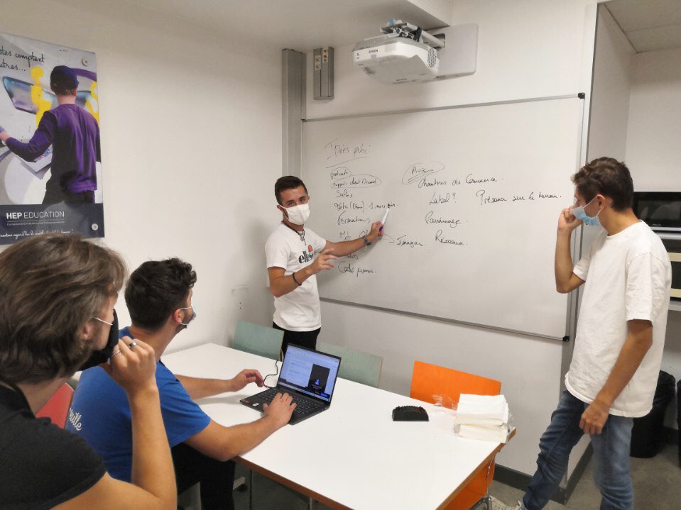 En pleine forme dans le campus @idrac_lyon  #DigitalWeek @IDRAC_PGE <a href="/IDRAC_BS/">IDRAC Business School</a>