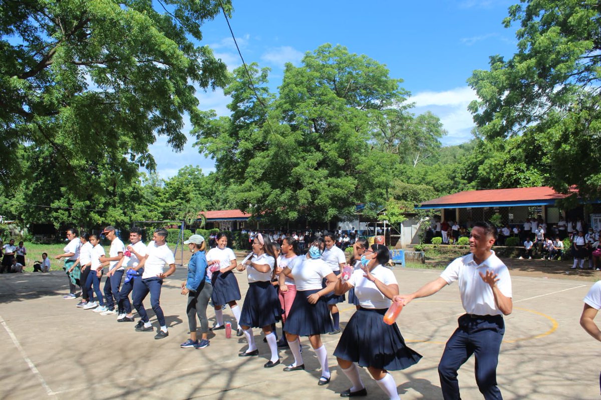 DeTelica's tweet photo. #Telica Movimiento Cultural Leonel Rugama, Promotoría Solidaria y Gobierno Local, promueven Bailatón de Ritmos Nicaragüenses, en la Comunidad de San Jacinto, en el marco del #OrgulloPatrio #Nicaragua https://t.co/UwUzVz72tj