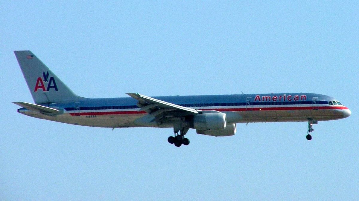J Wh 01年 平成13年9月11日 アメリカ同時多発テロ事件 ハイジャック推定時刻 8時14分頃 アメリカン航空11便 8時43分頃 ユナイテッド航空175便 8時50分迄 アメリカン航空77便 9時27分 ユナイテッド航空93便 現地時間 T Co Dai4vhsaxy J Wh 01年 平成13年9月11日 アメリカ同時多発テロ事件 ハイジャック推定時刻 8時14分頃 アメリカン航空11便 8時43分頃 ユナイテッド航空175便 8時50分迄 アメリカン航空77便 9時27分 ユナイテッド航空93便 現地時間 T Co Dai4vhsaxy