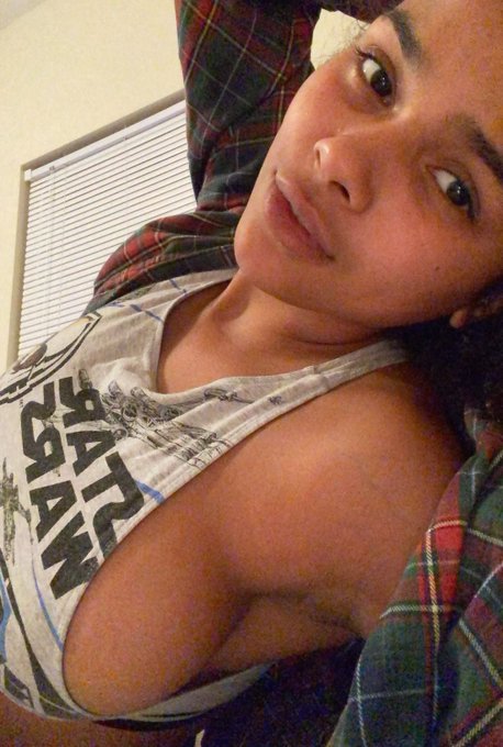 goodnight 🌙 https://t.co/mp83e1pis1<a href="/tag/mvsales"class="tags"><span>#mvsales</span></a>