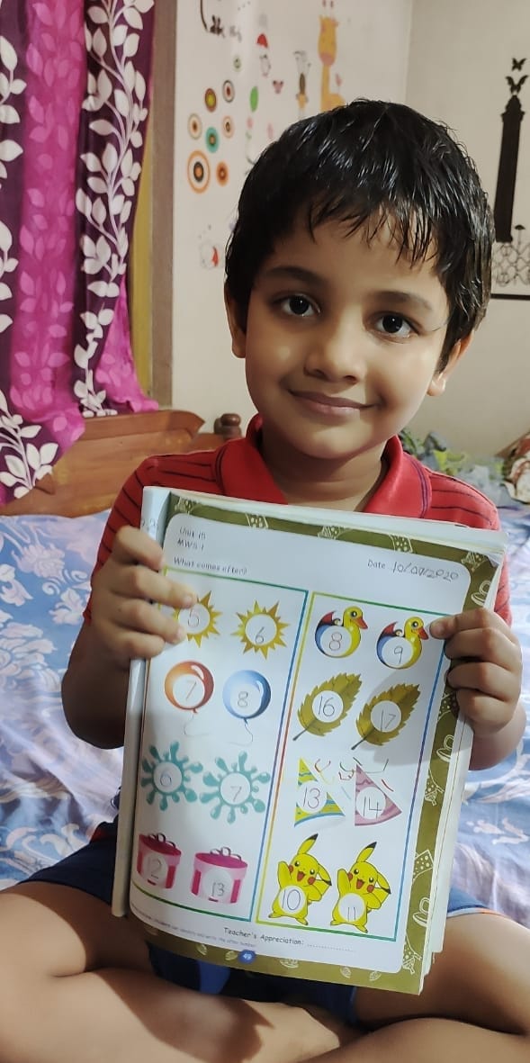 SAI_Edu_In's tweet image. The tremendous effort made by the little ones of KG I for reading and writing is commendable. They meticulously follow the instructions given virtually by the teachers to learn #phonetics and #sight_words.