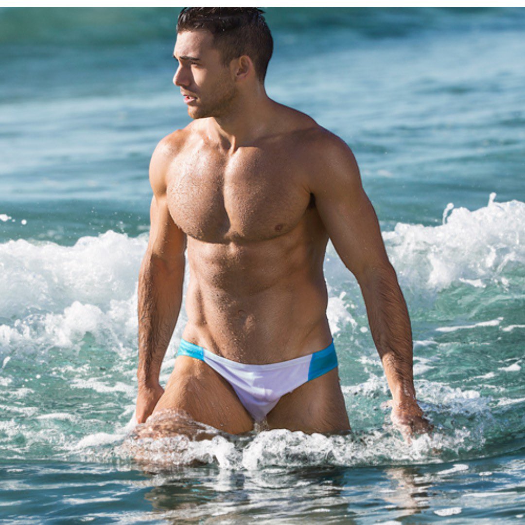 TheGaySteamroom's tweet photo. https://t.co/rVLSANYun1