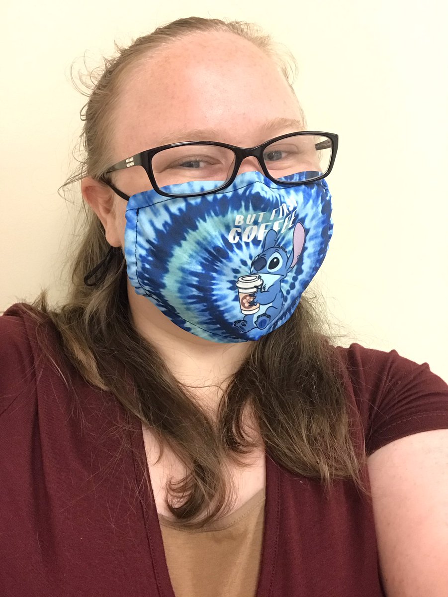 kelseyleemathed's tweet photo. Happy Thursday! 😁
Wednesday was super busy, so y’all get 2 selfies today! Technology keeps getting better! Almost done with week 4 of #remotelearning !!
#BulldogSTRONG #BulldogRemoteLearning #iteachmath https://t.co/WdqDUuQihY